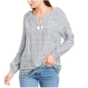 2/$30 Beachlunchlounge Women’s Louisa Floral Print Long Sleeve Smocked Blouse L